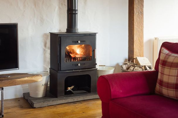 Haverfordwest - Photo 1