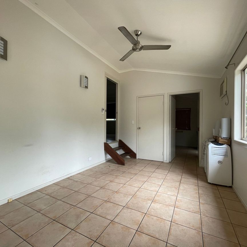 4 Bedroom with Pool - Photo 1