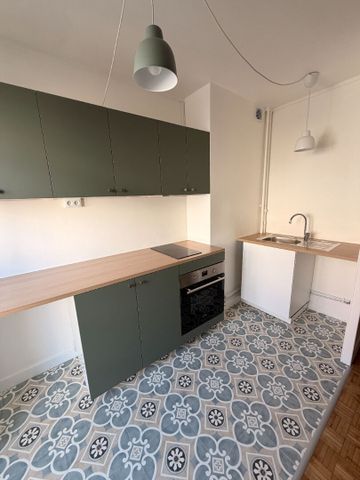 Location Appartement 1 pièce 25m² - Photo 2