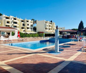 Apartamento em Albufeira, Albufeira e Olhos de Água - Photo 2