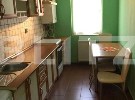 Apartament o camera, decomandat, 37 mp, zona Florilor - Fotografie 4