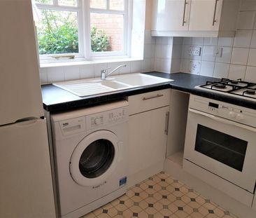 Holly Drive, Aylesbury - Photo 5