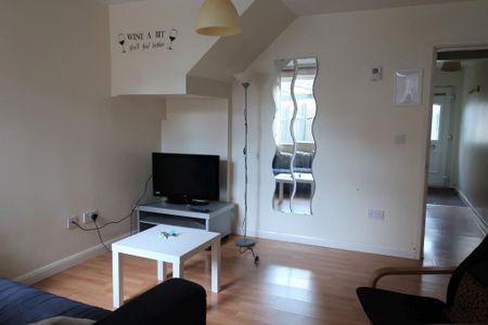 4 bedroom house to rent - Photo 2