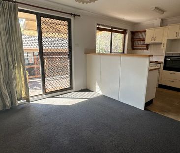 Beautifully located on a sunny corner block - Photo 1