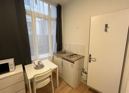 Appartement à louer 2 pièces • 12,75 m2 Lille - Photo 4