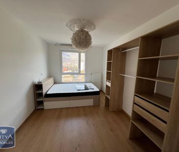 Location Appartement 2 pièces 46m² ECHIROLLES 38130 - Photo 5