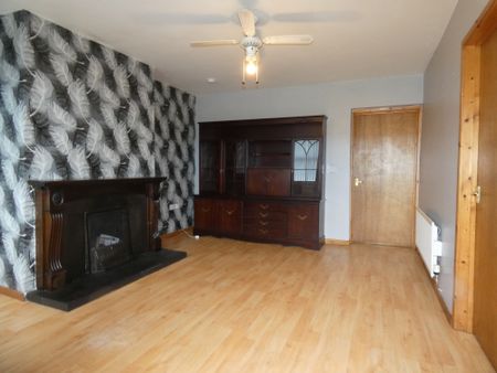 19 Whitepark Road, Ballycastle, BT54 6HA - Photo 2