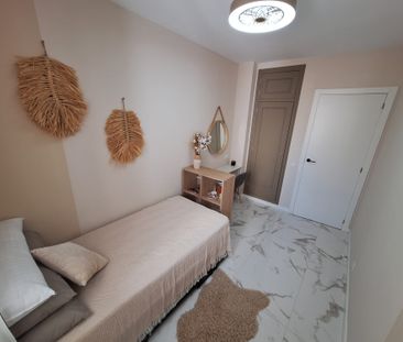 Ref. 7423 2 Bedroom Apartment in Torrevieja - Photo 4