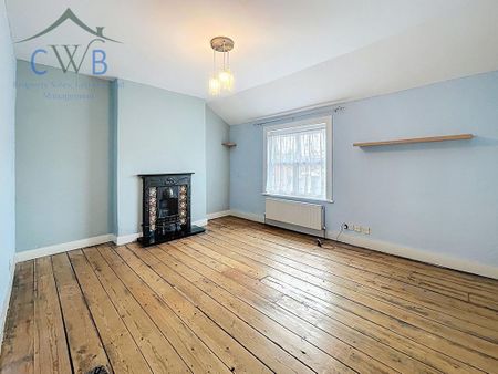 2 bedroom terraced house to rent - Photo 4