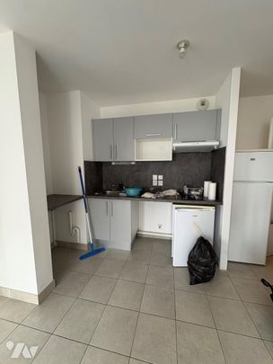 REZE PONT ROUSSEAU APPT T2 AVEC LOGGIA ET PARKING COUVERT - loi PINEL - Photo 1