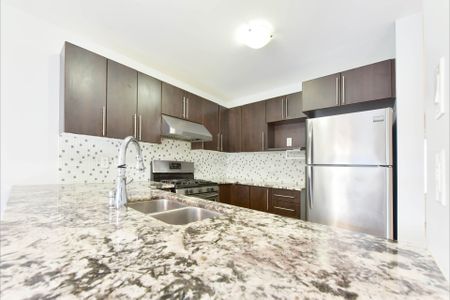 For Lease - 322 BRETTONWOOD Ridge, Kanata, Ontario - Photo 2