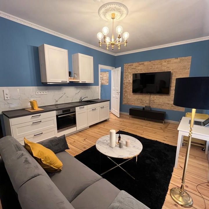 Stilvoll sanierte Altbau Wohnung 1,5 Zimmer möbliert - Photo 1