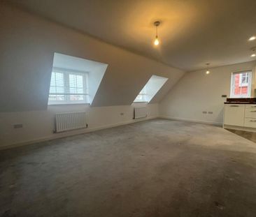 1 bedroom penthouse to rent - Photo 3