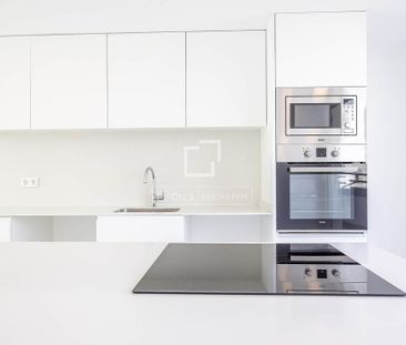 Luxury penthouse for rent in Valencia - Photo 3