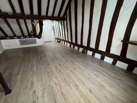 Location Appartement 3 pièces 42m² - Photo 4