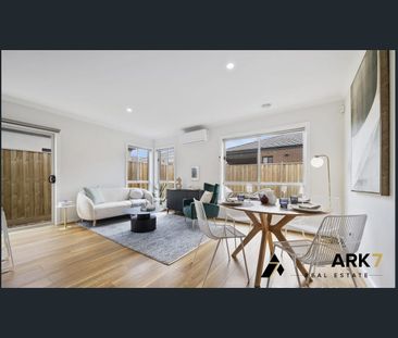 4 Bedroom Family House for Rent next street to Opalia Plaza! - Photo 3