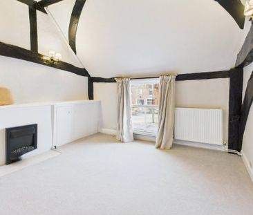 2 bedroom terraced house to rent - Photo 2