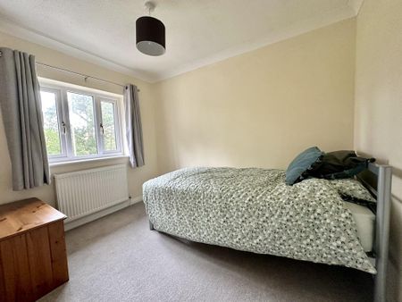 3 bedroom terraced house to rent - Photo 4
