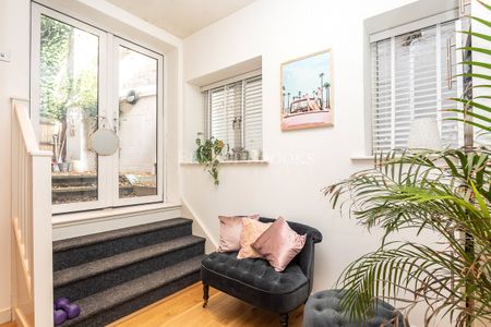 Babik Court, 132 Shacklewell Lane, E8 2FG - Photo 3