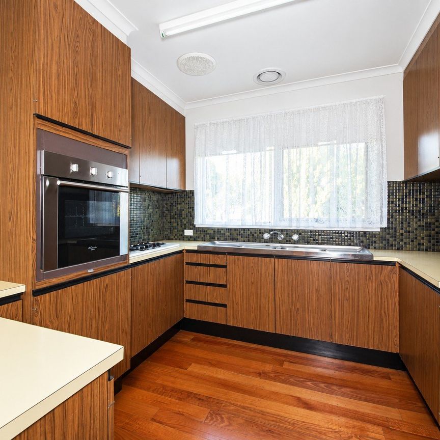 Focusing on the Villa Lifestyle - Photo 1