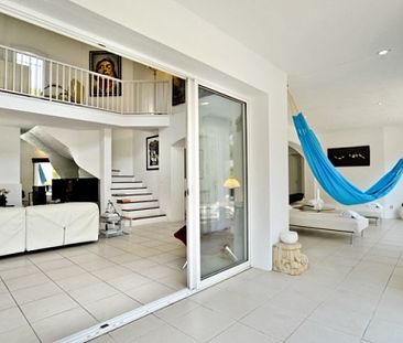 Villa 360 m² - 6 Pièces - Mougins (06250) - Photo 2