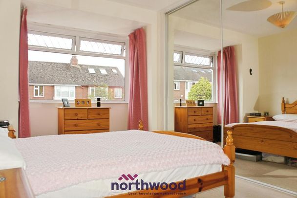 3 bedroom semi-detached house to rent - Photo 1