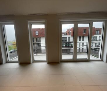 Appartement te huur - foto 1