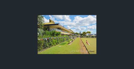 Duplex in Prime Banora Point Location - Photo 2