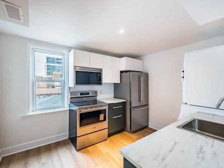 For Lease - 66 Melville Avenue, Toronto, Ontario - Photo 2