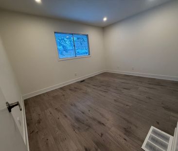 For Lease - 3 Highcroft Road, Barrie, Ontario - Photo 6