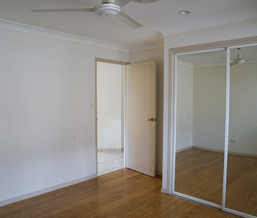 33 Glenwater Crescent, Helensvale, QLD 4212 - Photo 5