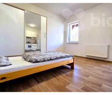 Pronájem bytu 1+KK, 32 m - Photo 2