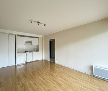Location Appartement 2 pièces 32m² RODEZ 12000 - Photo 2