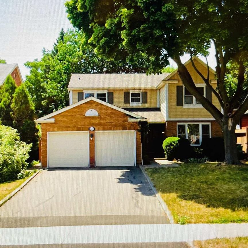 #Bsmt - 3652 Sawmill Valley Drive – Mississauga, Ontario - Photo 1