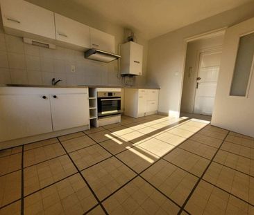 CHARMES (88130) - Appartement - Photo 6