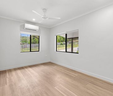 17-19 Alexandra Street, Clifton Beach. - Photo 1