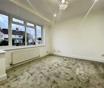 North Lane, Aldershot, Hampshire, GU12 4QR - Photo 4