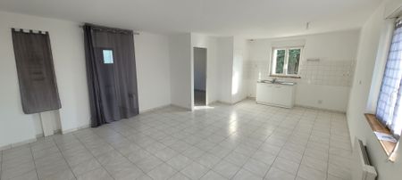 Location Appartement 2 pièces 48m² LAILLY EN VAL 45740 - Photo 3