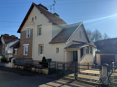 THIONVILLE – Maison jumelée – 4 pièces – 2 chambres – Dressing – Garage et Jardin - Photo 2