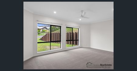 Stylish Elevated Home with double bay Shed - Photo 5