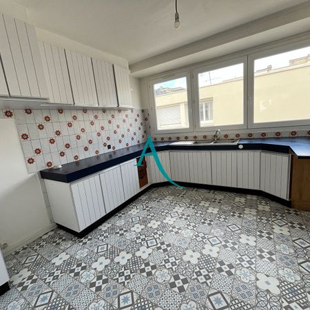 Location appartement 3 pièces, 85.00m², Le Havre - Photo 3