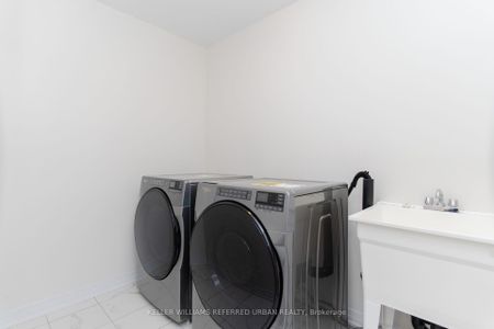 For Lease - 26 De La Roche Drive, Vaughan, Ontario - Photo 5