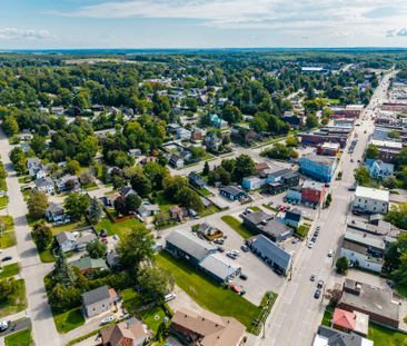 For Lease - 10 Levi Simon Trail, Penetanguishene, Ontario - Photo 4