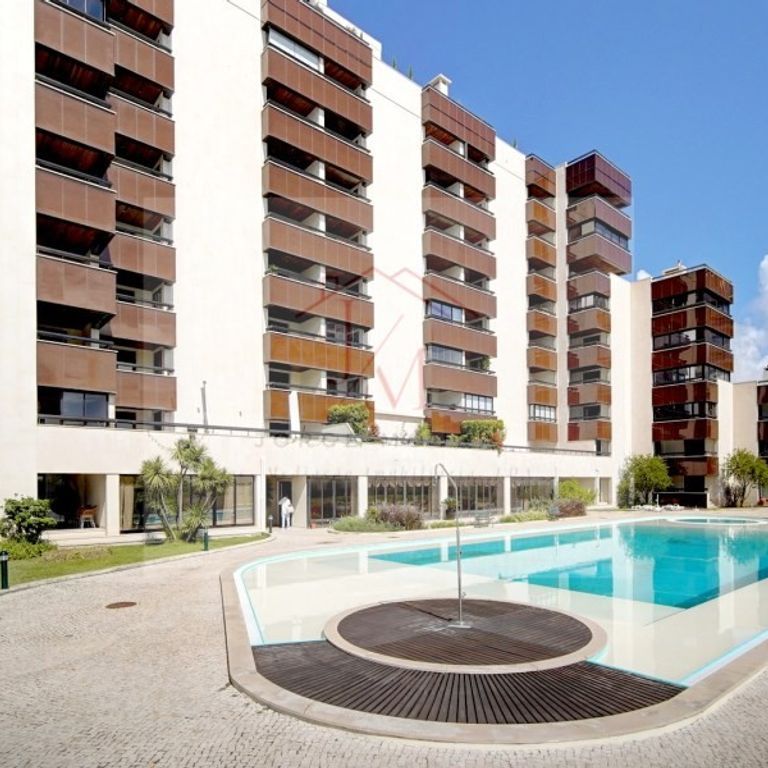 1 room luxury Flat for rent in Cascais e Estoril, Portugal - Photo 1