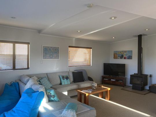 Tutukaka Harbour Views - Fully Furnished - Photo 1