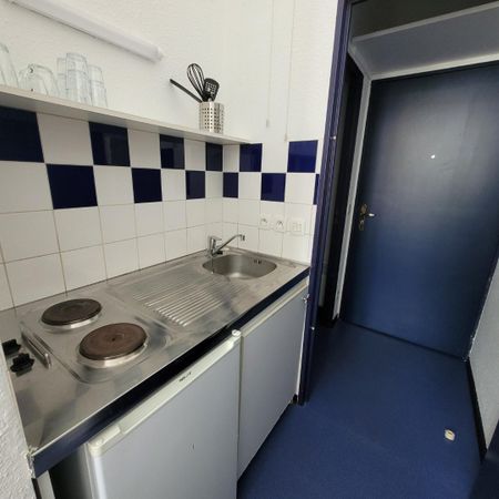 Location Appartement 1 pièce 19m² LILLE 59000 - Photo 3