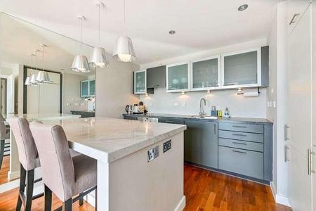 Upper Richmond Road, East Putney, SW15 - Photo 5