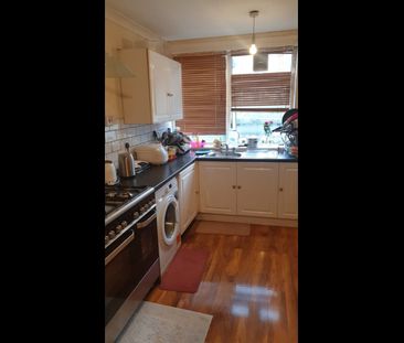 Room in a Shared House, Hathway Walk, BS5 - Photo 6