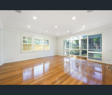 27 Young st, Wahroonga, NSW 2076 - Photo 3