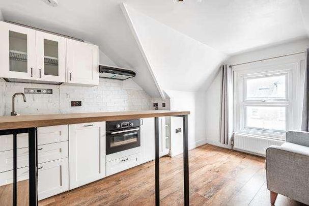 Reading, Berkshire, RG1 - Photo 1